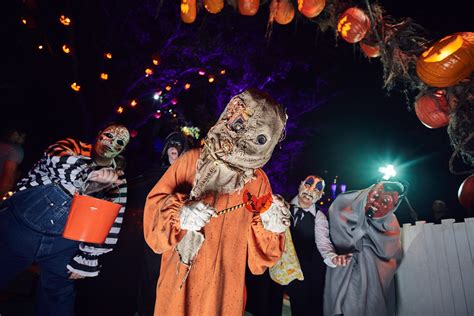 Surviving Halloween Horror Nights At Universal Orlando Resort