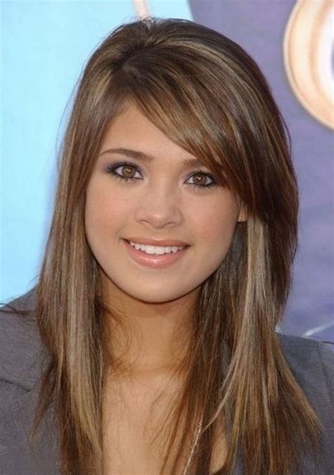 Long hair with bangs is a look that's always on trend. 20 Worth Trying Hairstyles with Side Bangs for Women ...