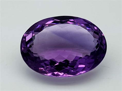 Amethyst Original Stone With Best Price Size Ratti Feature Crack Resistance Good