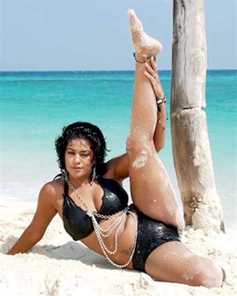 Mumaith Khan Hot Masala Actress Of South India Mostly Telugu Films Hot