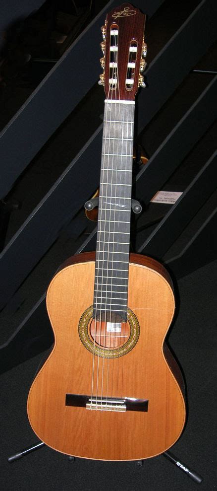Fileseven String Guitar Wikipedia