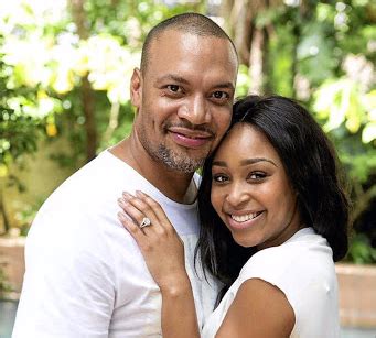This is the unofficial page of minnie dlamini. No more doccies for Minnie's hubby!