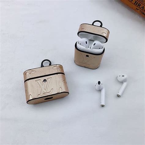 2020 hot luxury brand airpods case louis fashion vuitton case for decoration. square lv airpods case cover louis vuitton apple airpods ...