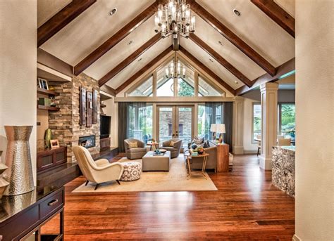 7 Living Rooms With Vaulted Ceilings Art Of The Home