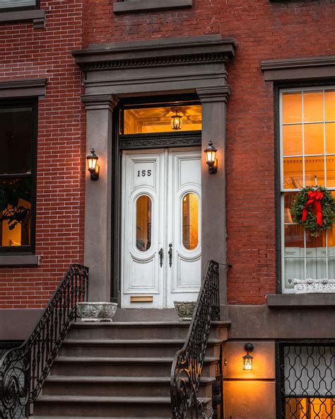 10 Most Beautiful Doors In New York Beautiful Doors House Entrance