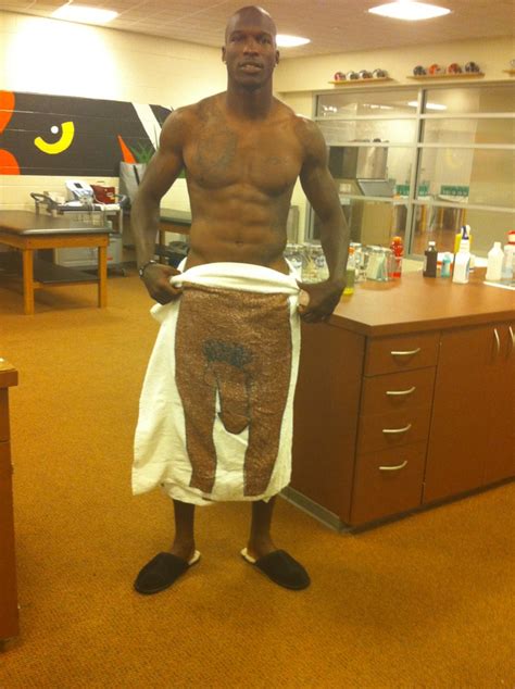 Vh1 Is Pissed At Ochocinco Naked Pics