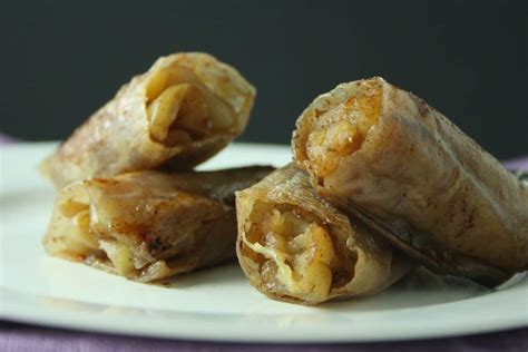It will become a bit more pliable as it rests so don't. Baked Apple Pie Rice Paper Rolls | Officially Gluten Free