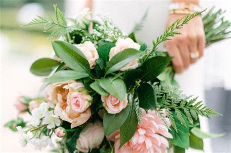 why do brides throw their bouquets all you need to know