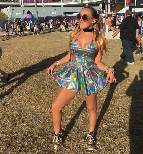 Pin By Lizzy On •lets Rave• Festival Outfits Rave Festival Outfits