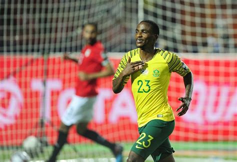 Mzansi Shows Thembinkosi Lorch All The Love After Historic Goal