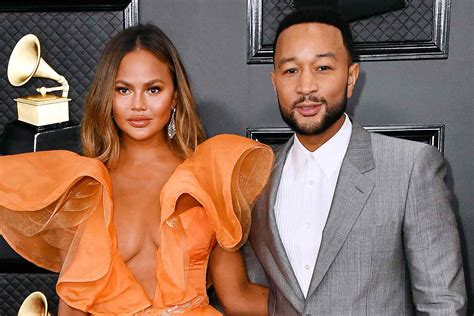Chrissy Teigen Gives Birth To Baby