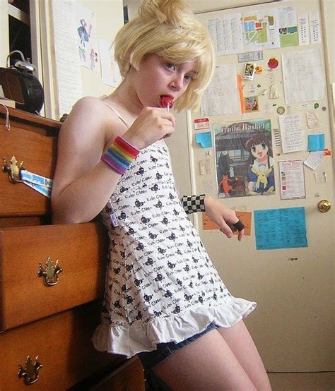 Mothers Encouraging Their Sons Into Femininity Cute Femboy Outfits Girl Outfits Grunge