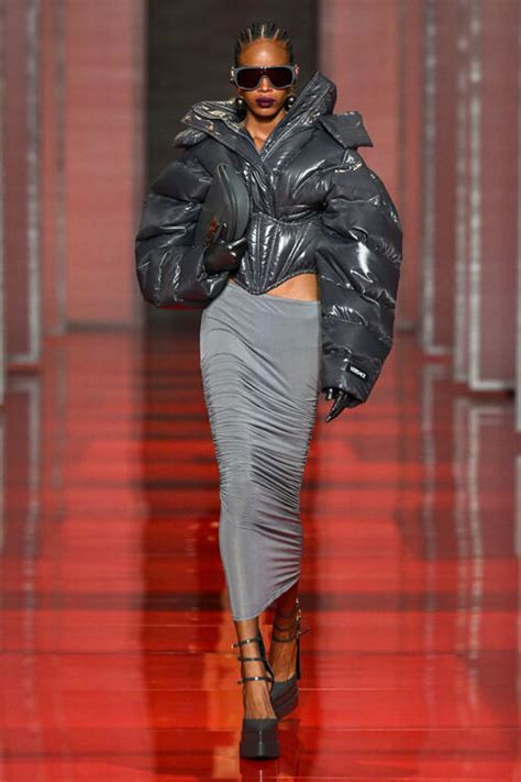 Versace Fall Winter 2022 2023 Ready To Wear