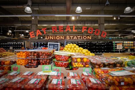 Grab The Reusable Shopping Bags Whole Foods Union Station Opens
