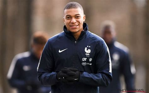 Real made official offer on mbappe world media and now we're down to the big news of the past day! 'Mbappé eist meteen érg opmerkelijke inkomende transfer ...
