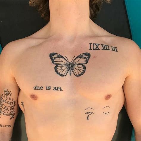 Pin by Vitaliy Bodnar on Идеи татуировок для мужчин Small chest