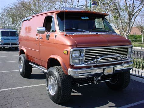 4x4 4x4 Van