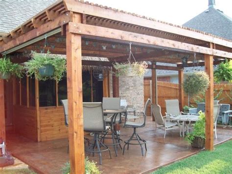 Hot tubs weigh 3,000 to 6,000 pounds when full and require either a concrete slab base, reinforced deck, crushed gravel, or pavers. Back Patio, 12 X 25 concrete slab with a cedar pergolla ...
