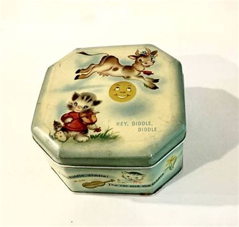 1946 Cat And The Fiddle Nursery Rhyme Tin Box Cow And Moon Hey Diddle