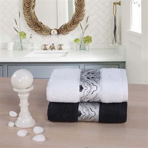Printed Cotton Abstract Design Black And White Towels For Home 450