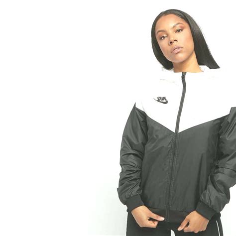 We collected 77 of the best free online sniper games. NIKE Windrunner women s jacket black white at SNIPES in 2020