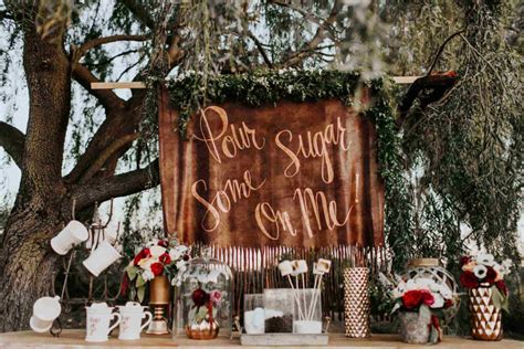 The Most Fascinating Outdoor Christmas Party Arrangement Ideas
