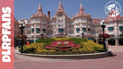 Being one of the most visited attractions in europe, it is popular with both adults and children. Disneyland Paris Disneyland Hotel Tour - YouTube