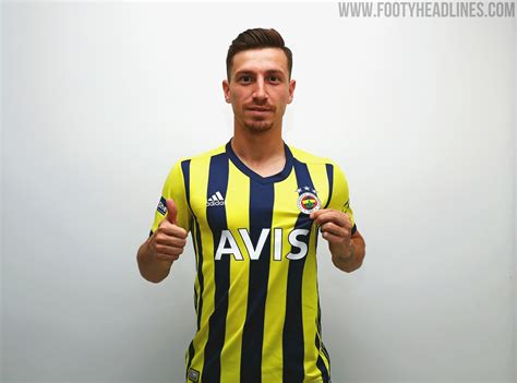 You have a dedicated team with players with the latest transfers and exclusive kits, and at any time you dls 21 has a very important function, where you can create your character, buy players, join them in your team and customize. Fenerbahce 20-21 Home, Away & Third Kits Released - Footy ...