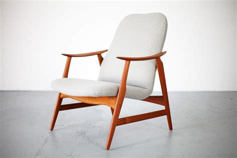 Teak outdoor chaise lounges : Danish Modern Teak Lounge Chair with Grey Upholstery for ...