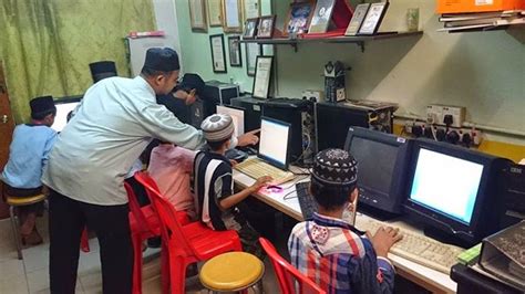 Kelas Komputer Bermula Kembali Madrasah Hashimiah