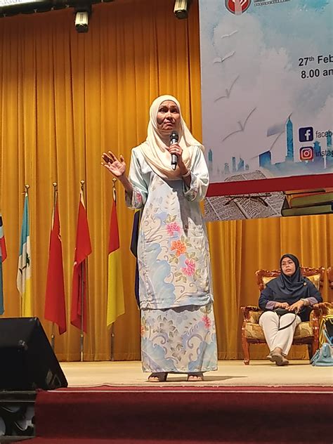 Teacher recognition & mmsa teaching awards. Briefing by the Deputy Dean of Academic & Student Affairs ...