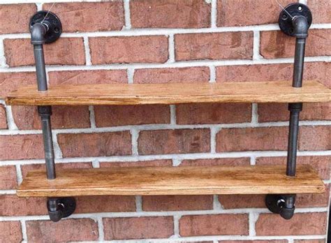 Apr 28, 2020 by lisa · this post may contain affiliate links · 14 comments. DIY Pallet and Iron Pipe Wall Hanging Shelf | Pallet ...