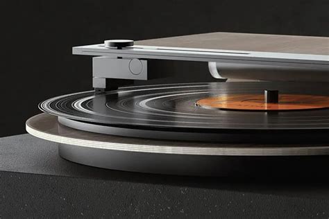 Best Linear Tracking Turntables Thatll Win Your Heart