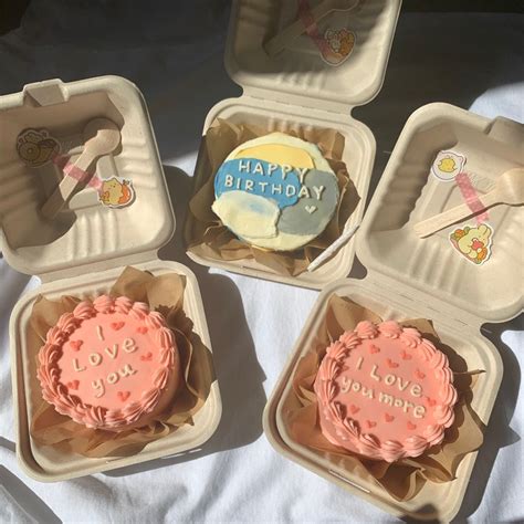 Lunch Box Cakes Hannahscakess On Ig Box Cake Mini Cakes Birthday Cute Birthday Cakes