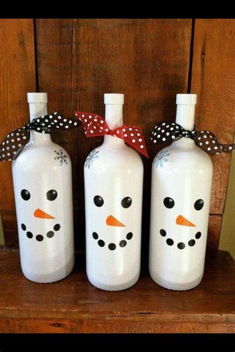 Bouteilles De Vin En Bonhommes De Neige Wine Bottle Crafts Christmas