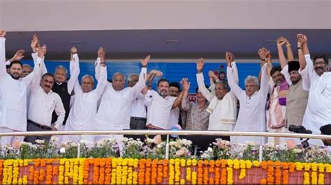 Opposition Mega Meeting In Bihar Why About Two Dozen Parties Seating In