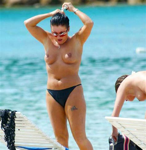 English Actress Jessie Wallace Naked Leaked Pussy Pic Nip Slip Photos