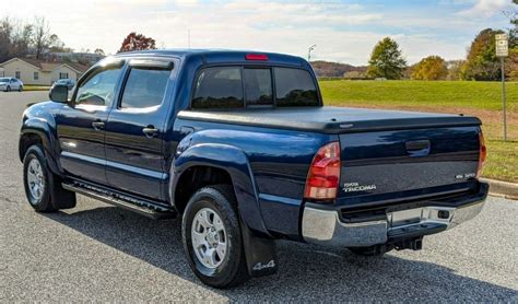 Well Maintained 2006 Toyota Tacoma Pickup For Sale