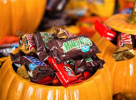 7 Discontinued Halloween Candies We Miss — Eat This Not That