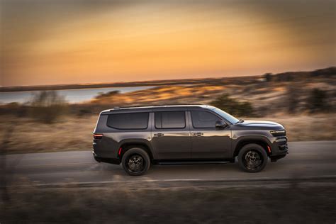 Jeep Debuts 2023 Wagoneer Lineup With Long Wheelbase Versions And