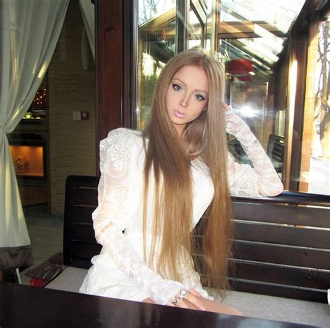 The Real Life Ukrainian Barbie Doll Valeria Lukyanova Photo Gallery