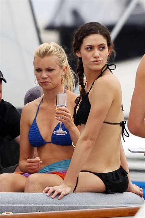 Celebrity Exclusive Showcase Emmy Rossum Shameless Candids Hot Bikini Photo Shoot