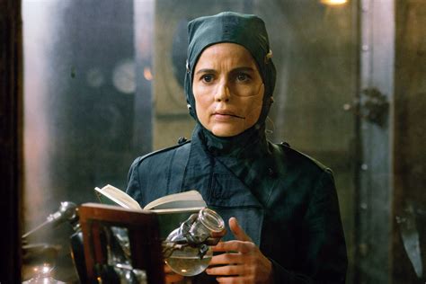Who Plays Doctor Poison In Wonder Woman Popsugar Entertainment