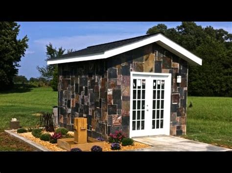 Here is a pump house/garden shed to protect the well plumbing and to house a manifold for an irrigation system and backup water supply. Pumphouse - Shed Construction "Project Mortgage Free ...