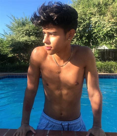 Последние твиты от andrew davila (@andrxw20). Pin by яв on Pool in 2019 | Cute teenage boys, Teenage ...