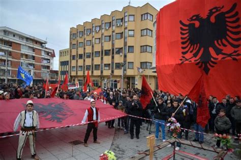 Dan Zastave Da Li Albanci Pokušavaju Da Obeleže Teritoriju Vesti