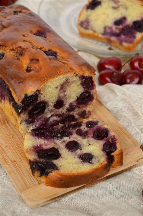 Cake aux cerises La ptite cuisine de Pauline