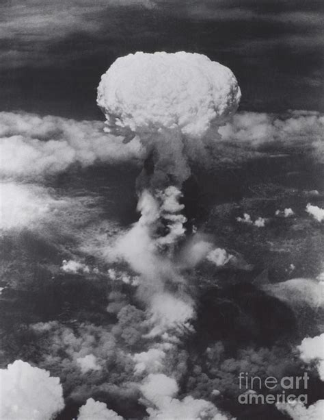 Atomic Bomb Hiroshima 1945 Photograph By Science Source