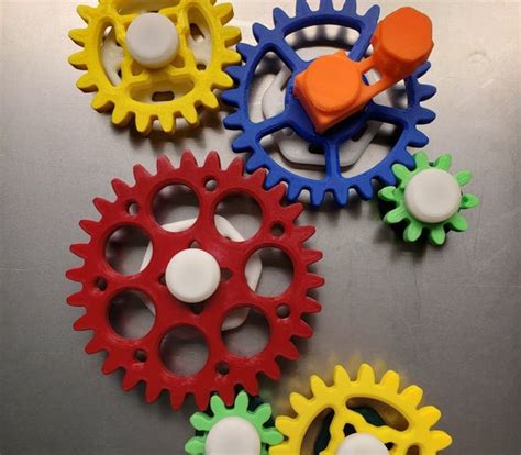 Kinetic Gears Magnetically Mounted 30 Piece Base Set Etsy