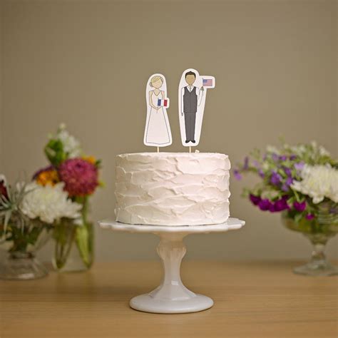 21 Custom Illustrated Wedding Cake Topper Ideas Chicwedd